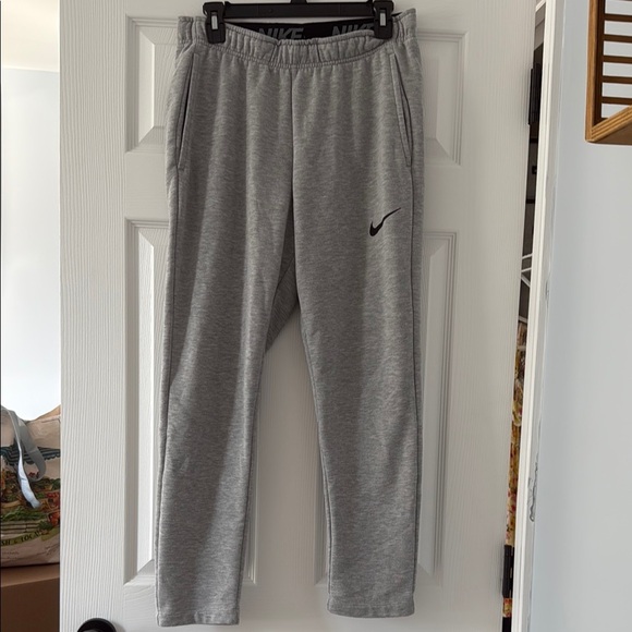 Nike Heather Gray Joggers - Picture 1 of 4